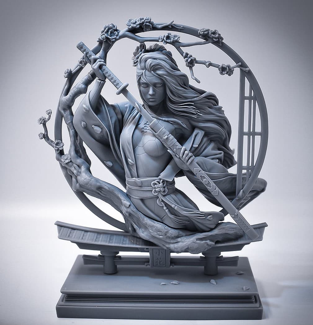 Display Figures & Busts